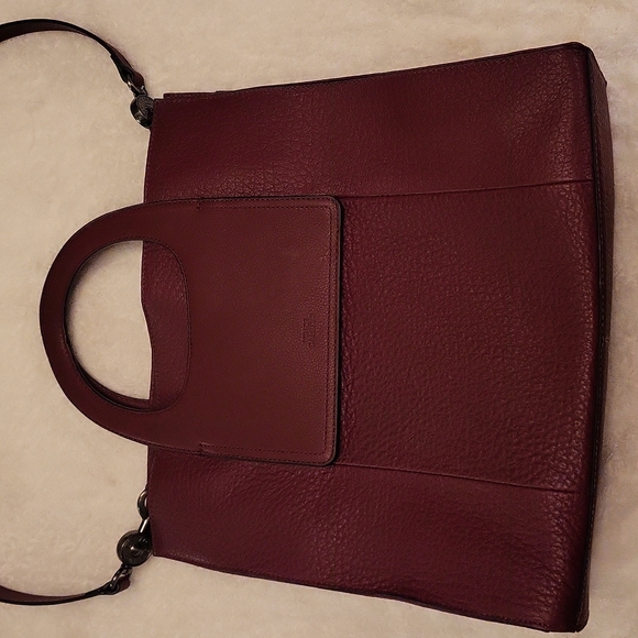 $278 Vince Camuto Leather shoulder bag - Picture 3 of 12